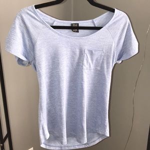 light blue short sleeve tee